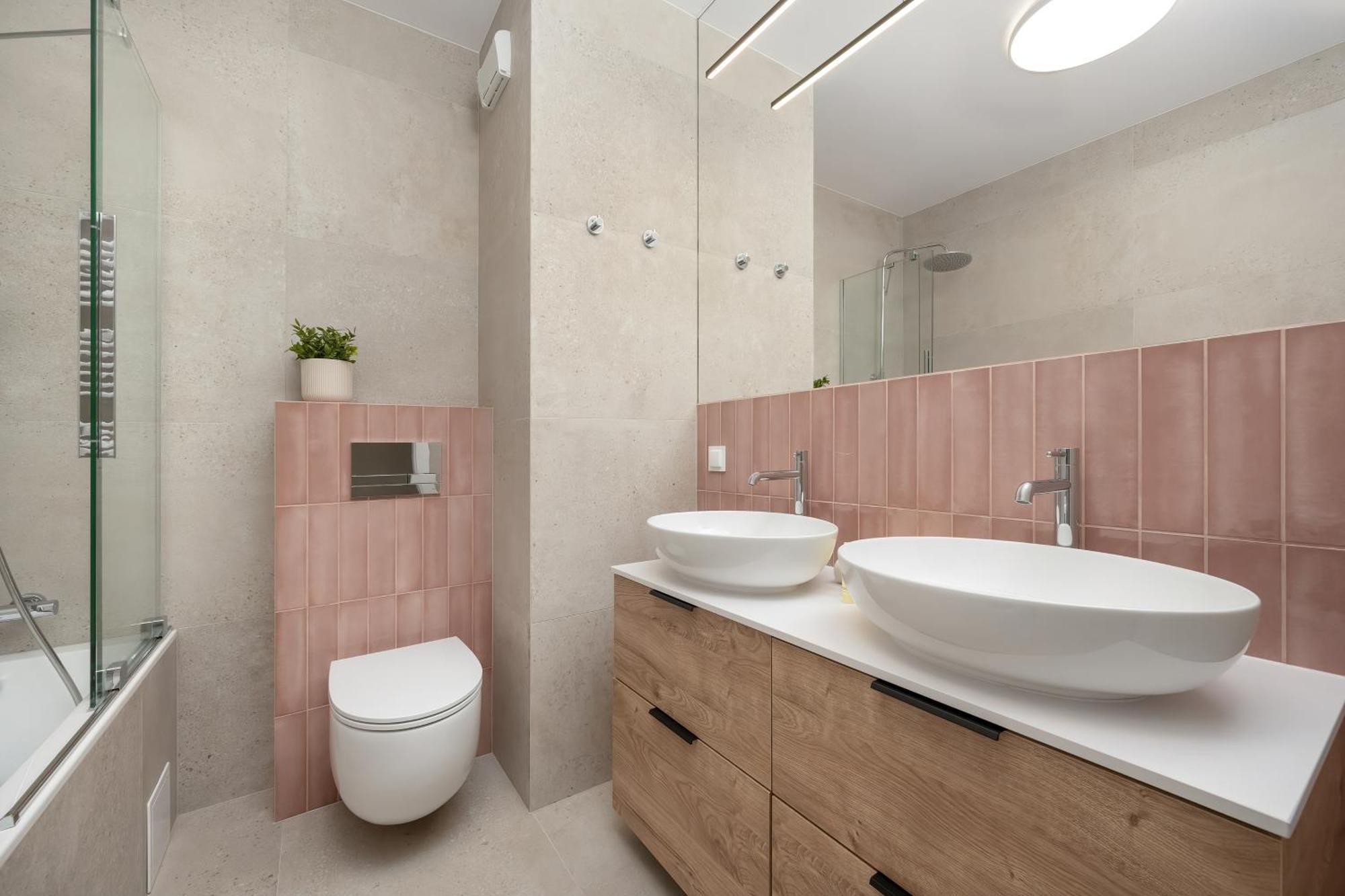 Elegancki Apartament Z Parkingiem Blisko Starego Miasta By Noclegi Renters Wroclaw Exterior photo